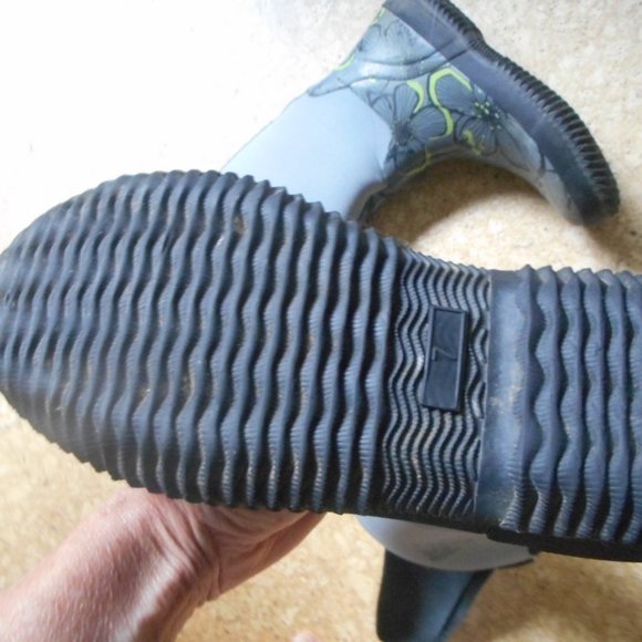 Estate sale - WOODS pull up rain boots size US size women 9 - Picture 2 of 5